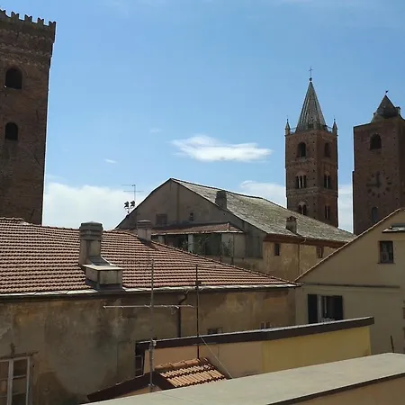 Palazzo Scotto Niccolari Διαμέρισμα Αλμπένγκα